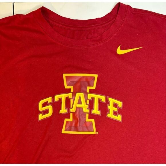 Iowa State Cyclones Shirt Mens Medium Nike Dri Fit Short Sleeve Red Athletic Cut - Picture 2 of 5